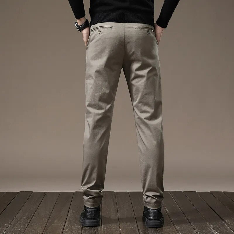 Calça Chino em Sarja Masculina - Pure Confort