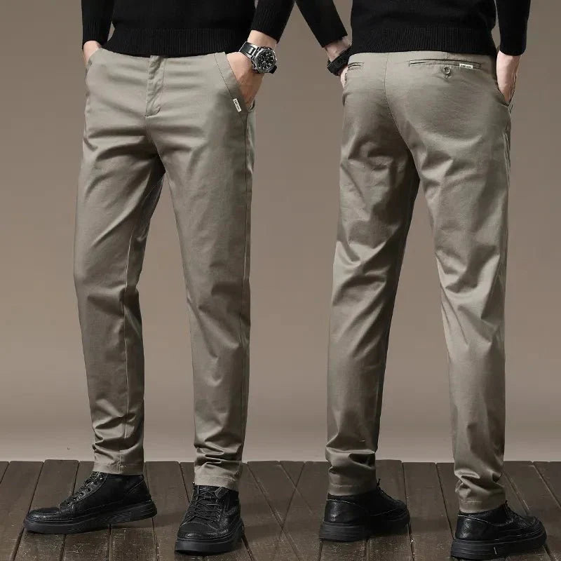 Calça Chino em Sarja Masculina - Pure Confort