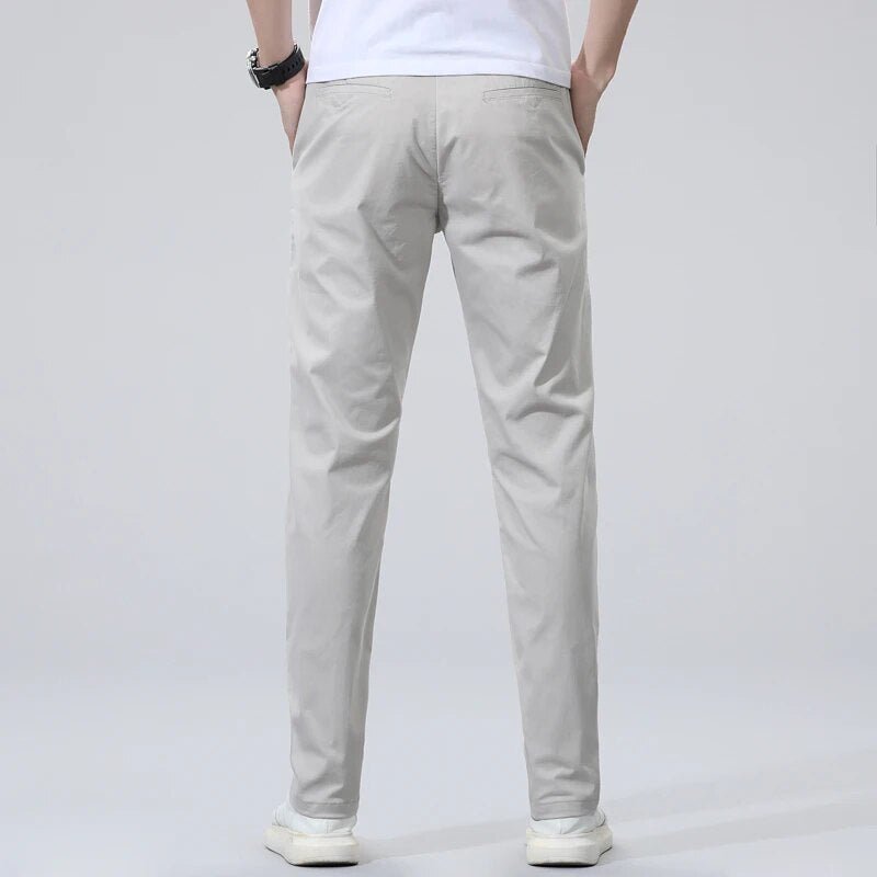 Calça Chino em Sarja Masculina - Oxford Premium